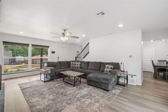 2912 Willow Creek Drive, Norman, OK 73071