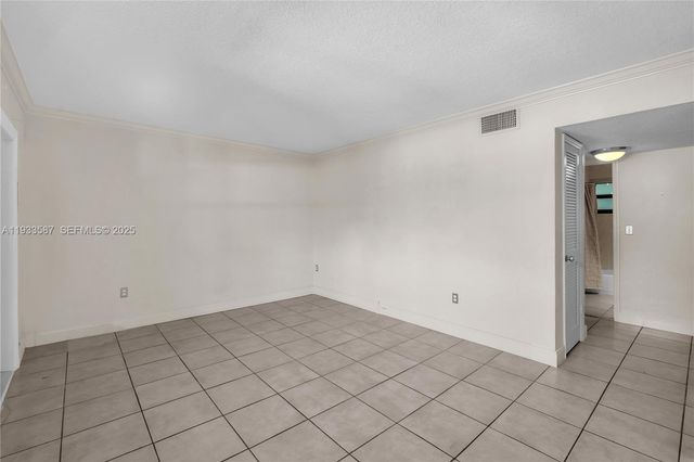 3265 Virginia St 21, Miami, FL 33133