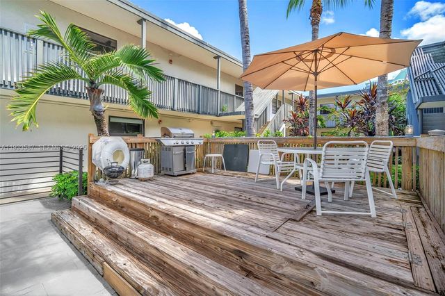 3265 Virginia St 21, Miami, FL 33133