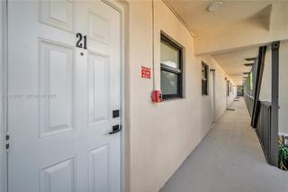 3265 Virginia St 21, Miami, FL 33133