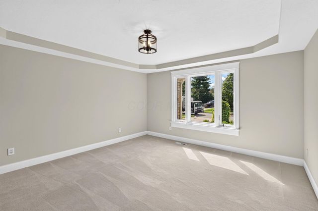 206 Baranof W, Westerville, OH 43081