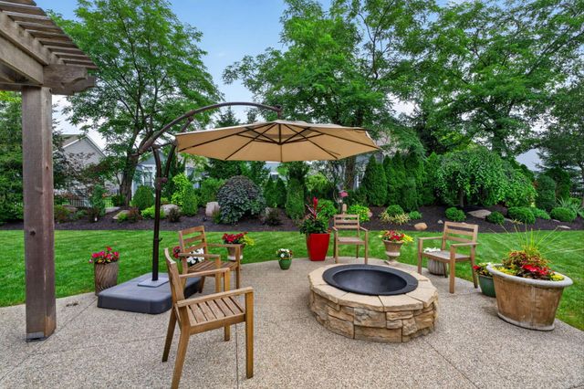 206 Baranof W, Westerville, OH 43081