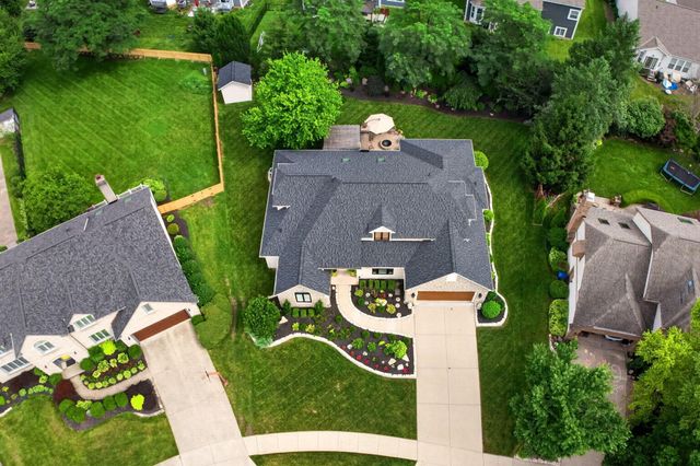 206 Baranof W, Westerville, OH 43081