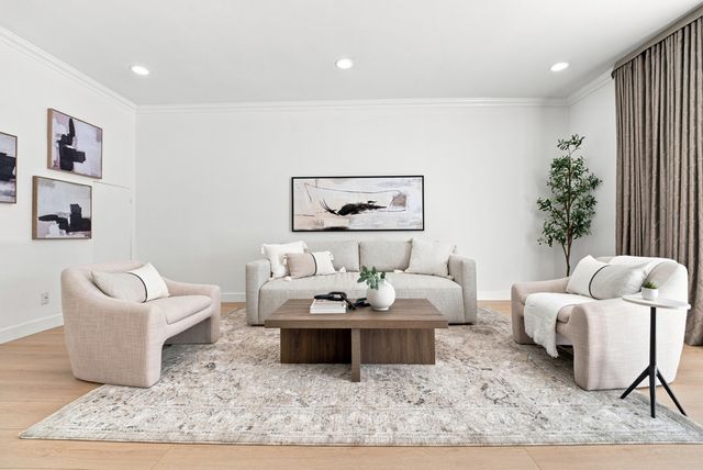 5243 Yarmouth Avenue 31, Encino, CA 91316