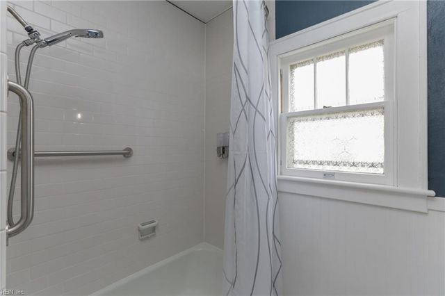 144 Wythe PW, Hampton, VA 23661