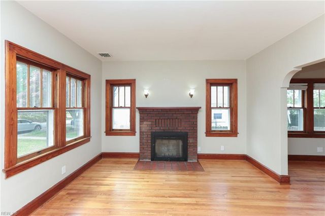 144 Wythe PW, Hampton, VA 23661