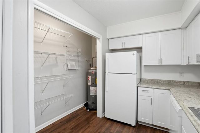 1069 Laurel Lane NW, Conyers, GA 30012