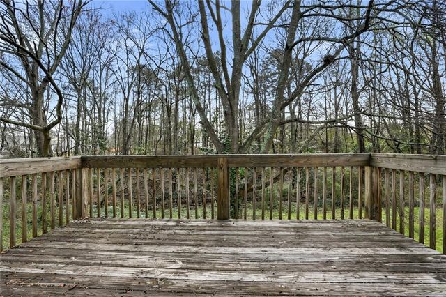 1069 Laurel Lane NW, Conyers, GA 30012