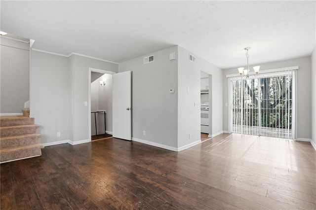 1069 Laurel Lane NW, Conyers, GA 30012