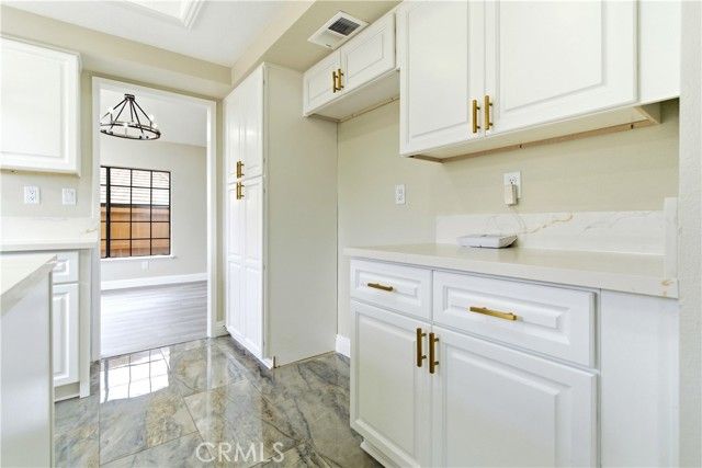 10805 Breezy Meadow, Moreno Valley, CA 92557