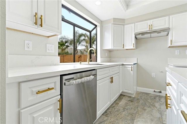 10805 Breezy Meadow, Moreno Valley, CA 92557