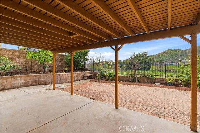 10805 Breezy Meadow, Moreno Valley, CA 92557