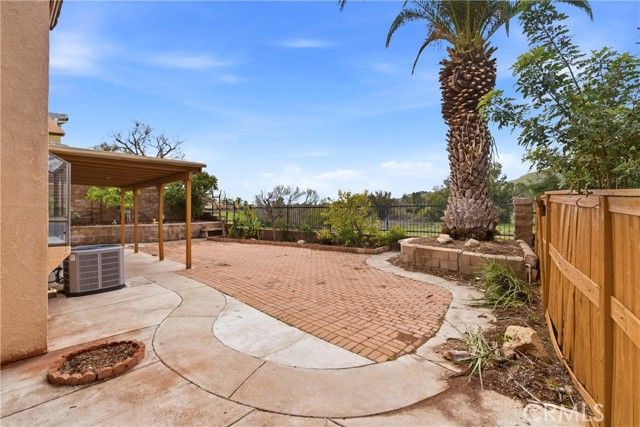 10805 Breezy Meadow, Moreno Valley, CA 92557