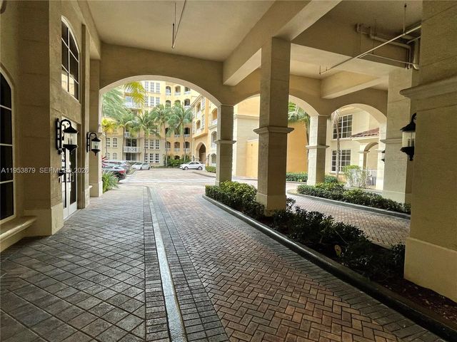 3001 NE 185th Street 612, Aventura, FL 33180