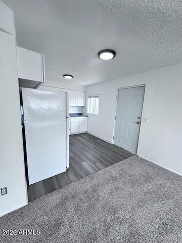 377 N 15TH Street, Phoenix, AZ 85006