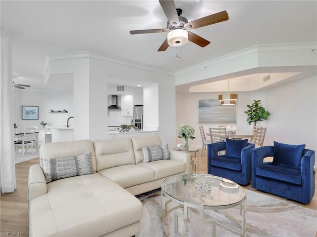 325 Dunes BLVD # 403, Naples, FL 34110