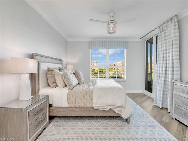 325 Dunes BLVD # 403, Naples, FL 34110