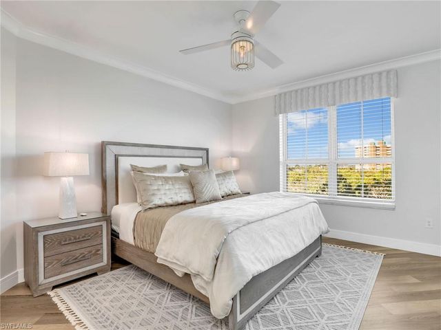 325 Dunes BLVD # 403, Naples, FL 34110