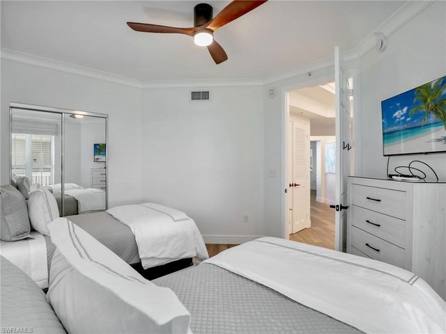 325 Dunes BLVD # 403, Naples, FL 34110