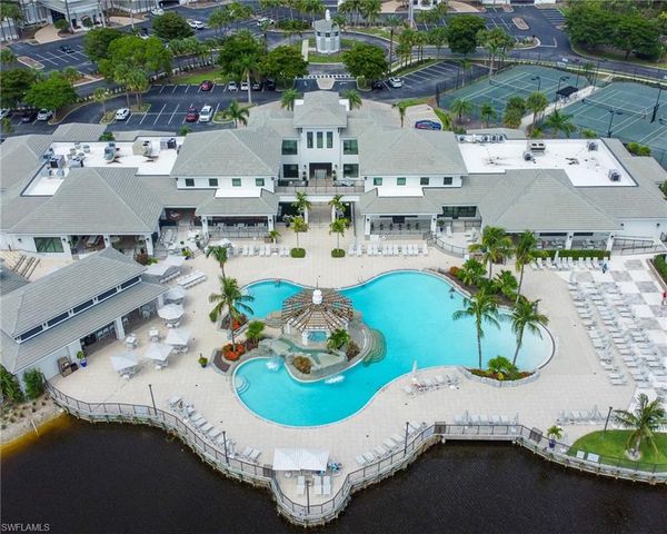 325 Dunes BLVD # 403, Naples, FL 34110