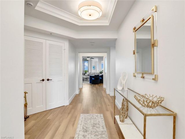 325 Dunes BLVD # 403, Naples, FL 34110