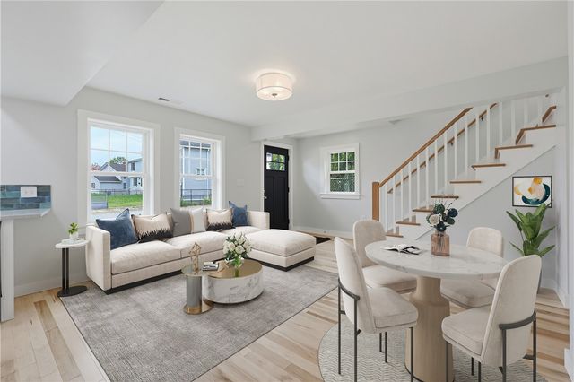 33 Jefferson Avenue, East Providence, RI 02915