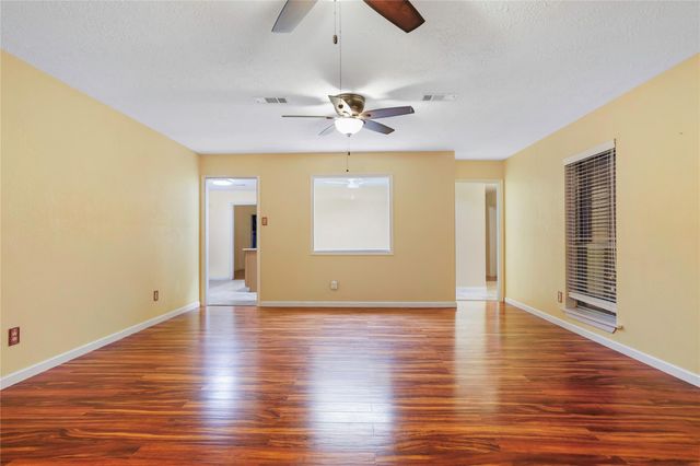 6302 Sioux Drive, Pasadena, TX 77503