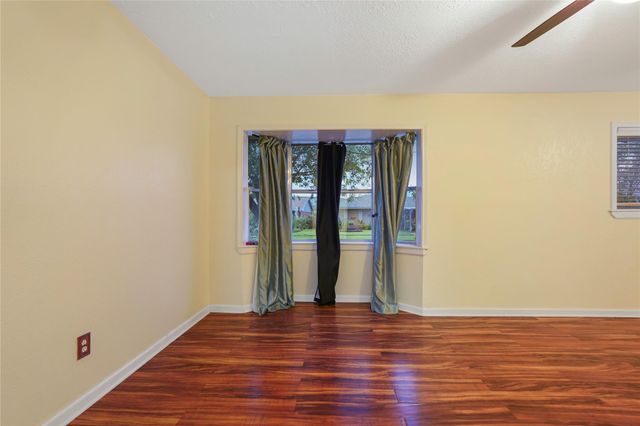 6302 Sioux Drive, Pasadena, TX 77503