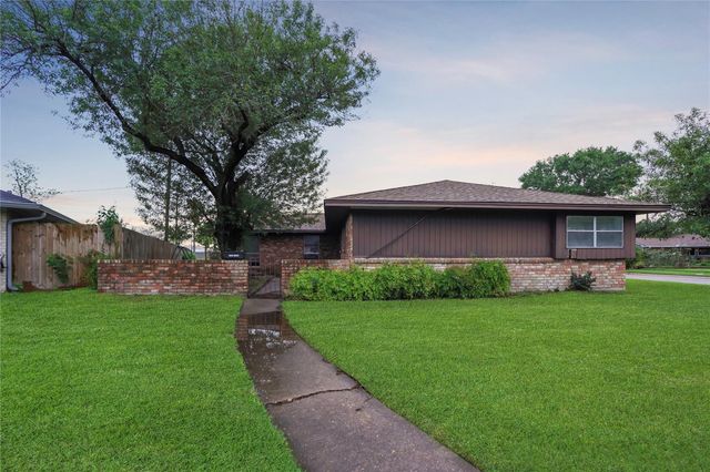 6302 Sioux Drive, Pasadena, TX 77503