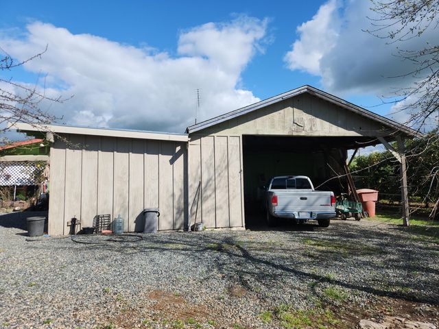 25375 Ave 208 208, Strathmore, CA 93267