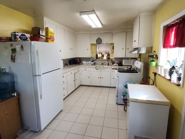 25375 Ave 208 208, Strathmore, CA 93267