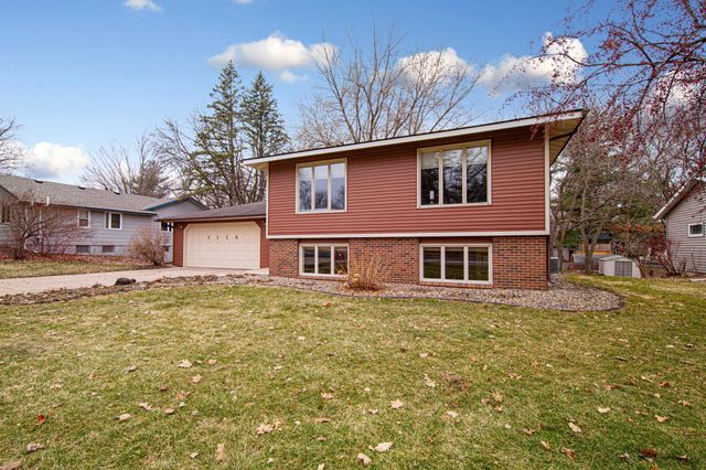 1114 Maple Street S, Northfield, MN 55057