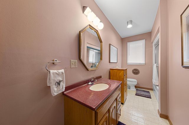 1114 Maple Street S, Northfield, MN 55057