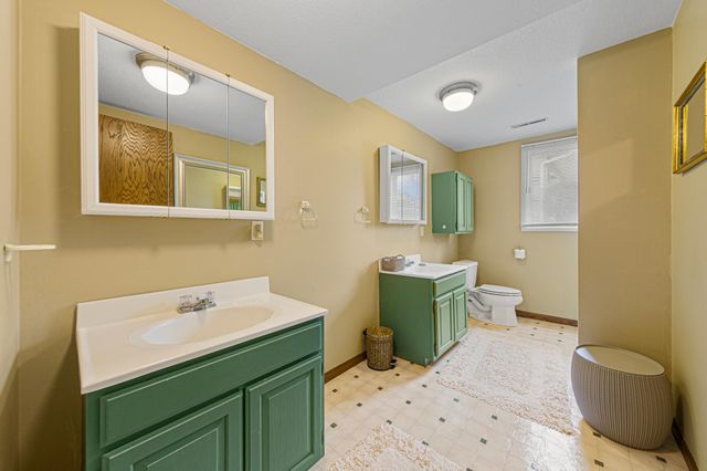 1114 Maple Street S, Northfield, MN 55057