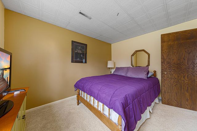 1114 Maple Street S, Northfield, MN 55057