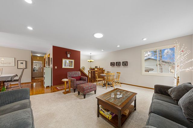 1114 Maple Street S, Northfield, MN 55057