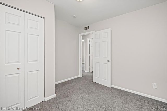 19215 Centralia, Redford, MI 48240