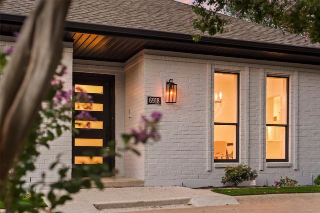6918 Woodland Drive, Dallas, TX 75225