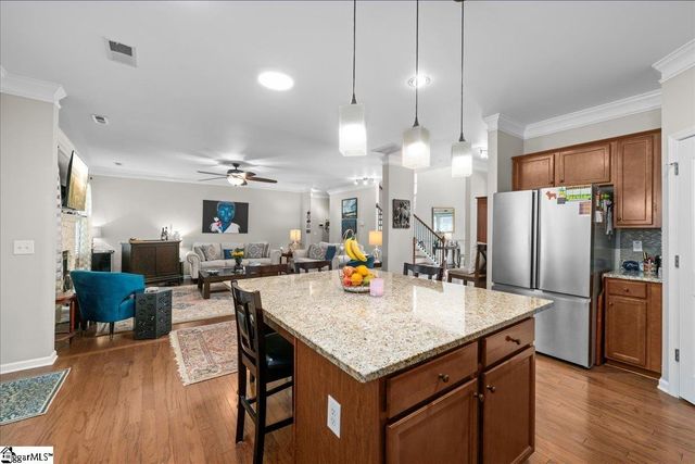 237 Raven Falls Lane, Simpsonville, SC 29681