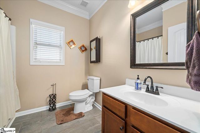 237 Raven Falls Lane, Simpsonville, SC 29681