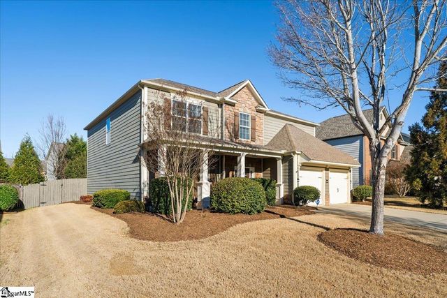 237 Raven Falls Lane, Simpsonville, SC 29681