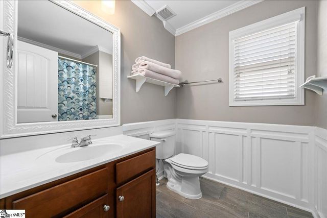 237 Raven Falls Lane, Simpsonville, SC 29681