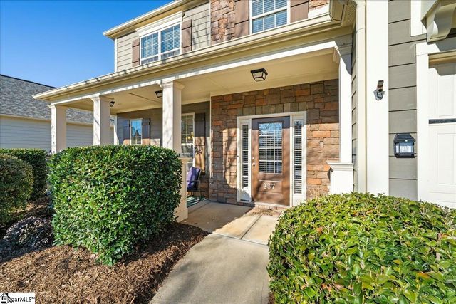 237 Raven Falls Lane, Simpsonville, SC 29681