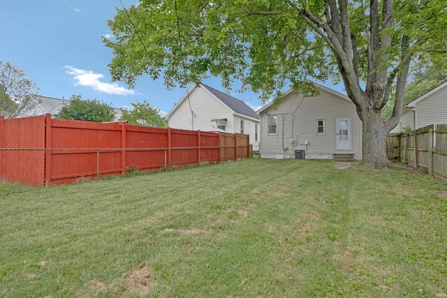 110 Althaus Avenue, Evansville, IN 47712