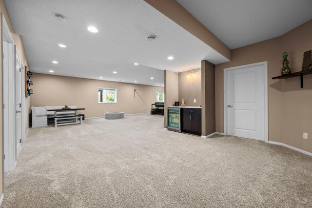 13305 Kentucky Avenue, Savage, MN 55378