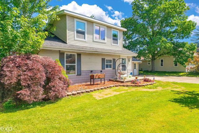 1533 Galbraith Line Road, Fremont Twp, MI 48097