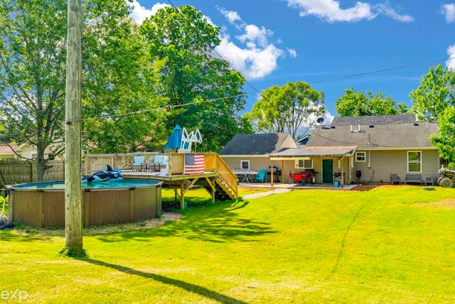 1533 Galbraith Line Road, Fremont Twp, MI 48097