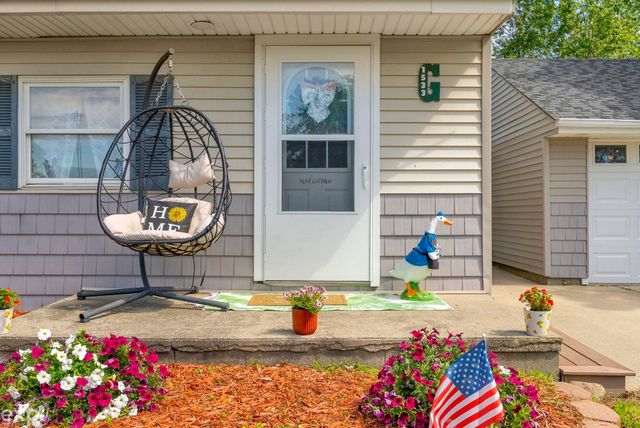 1533 Galbraith Line Road, Fremont Twp, MI 48097
