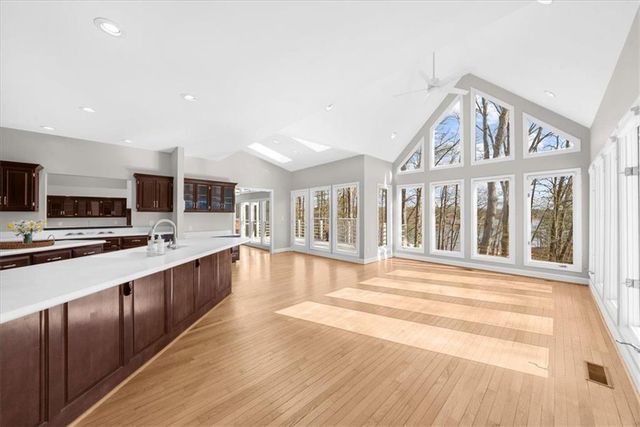 2230 Huntingdon Court, Gainesville, GA 30506