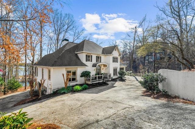 2230 Huntingdon Court, Gainesville, GA 30506